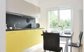 Easy & Modern
